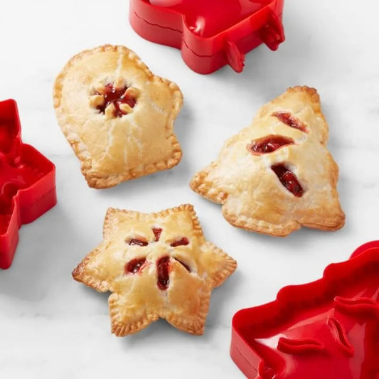 Christmas Pie: Mini Molds for Festive Bites!